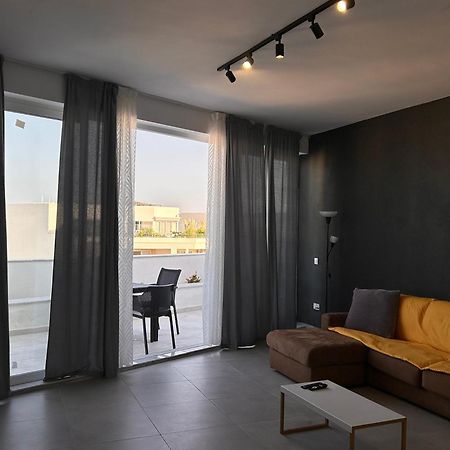 セント・ポールズ・ベイQawra Penthouse 4Person Ac+Wifiアパートメント エクステリア 写真