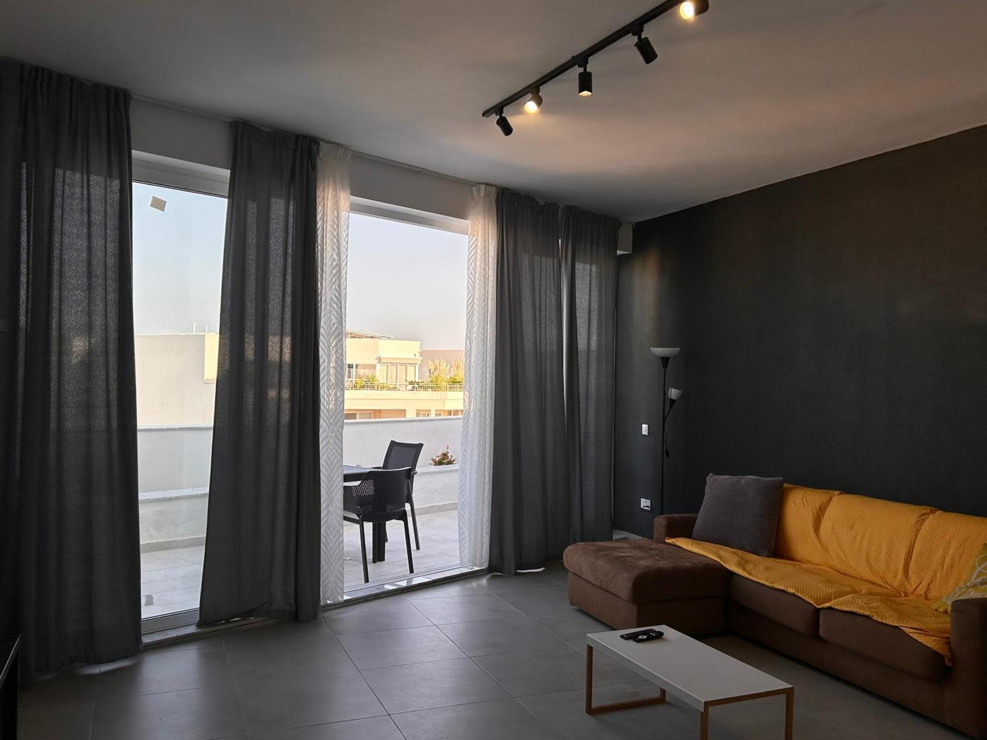 セント・ポールズ・ベイQawra Penthouse 4Person Ac+Wifiアパートメント エクステリア 写真